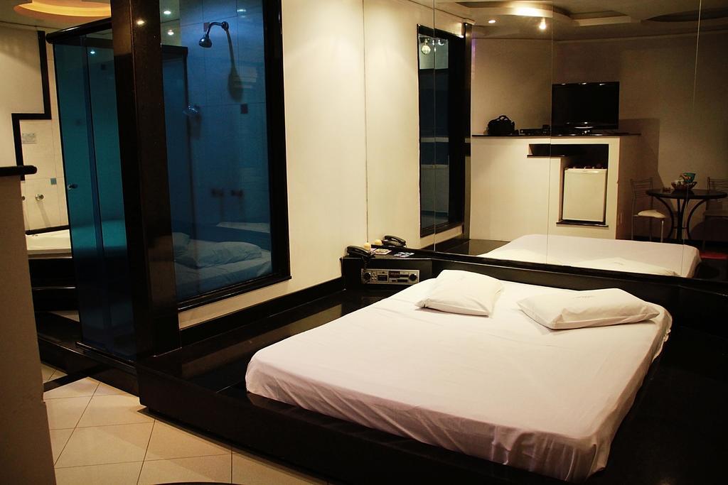 Motel Cozumel (Adults Only) Porto Alegre Bilik gambar